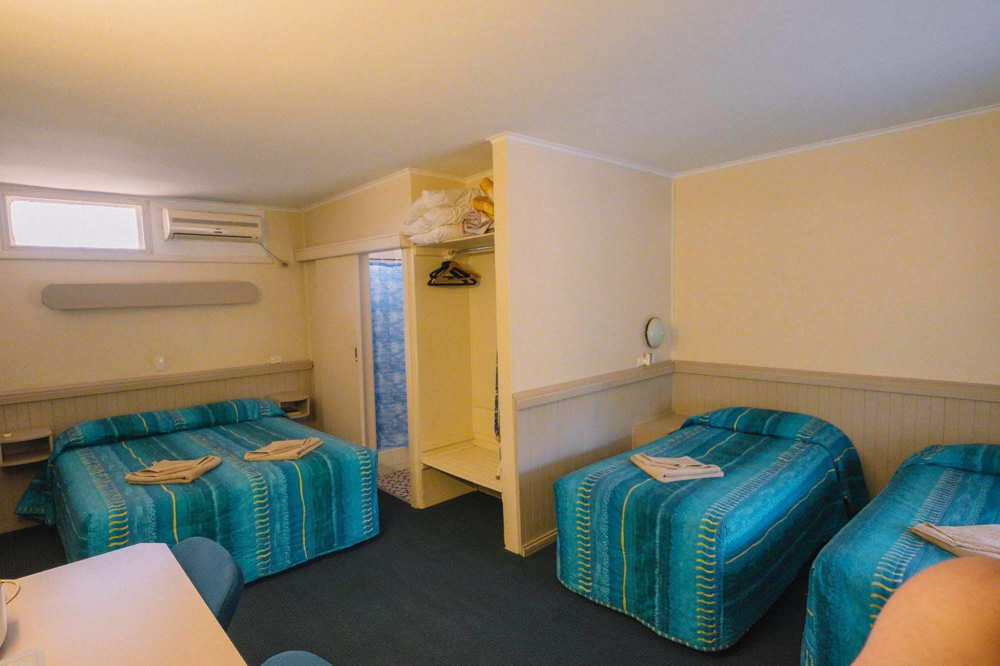 Stawell'S London Motor Inn Exterior photo